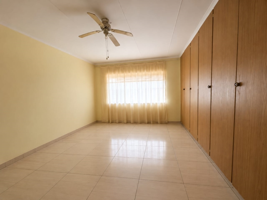 4 Bedroom Property for Sale in Vaalpark Free State